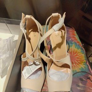 OPEN TOE HEELS SIZE 8
